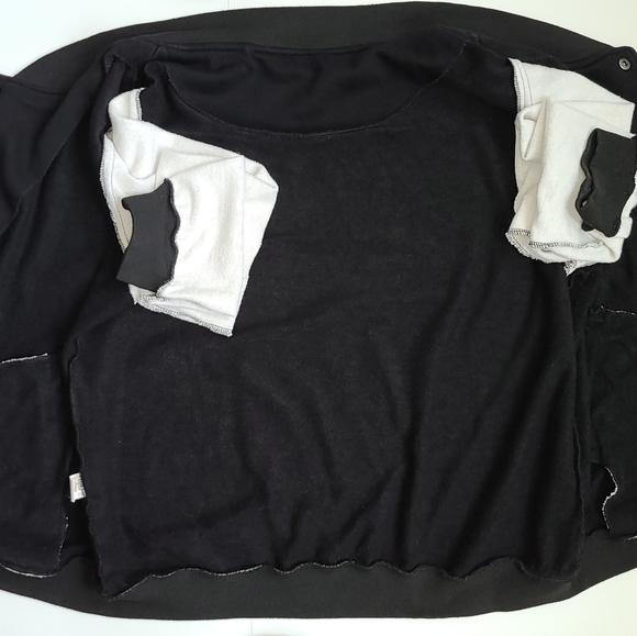 Overwatch Snap Button Sweater - Picture 9 of 11